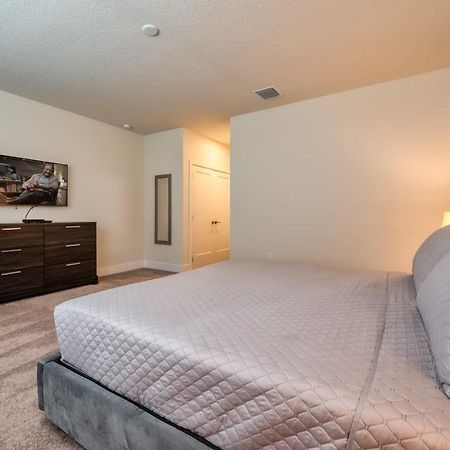 Pleasant Townhome With Private Pool Near Disney Four Corners Dış mekan fotoğraf